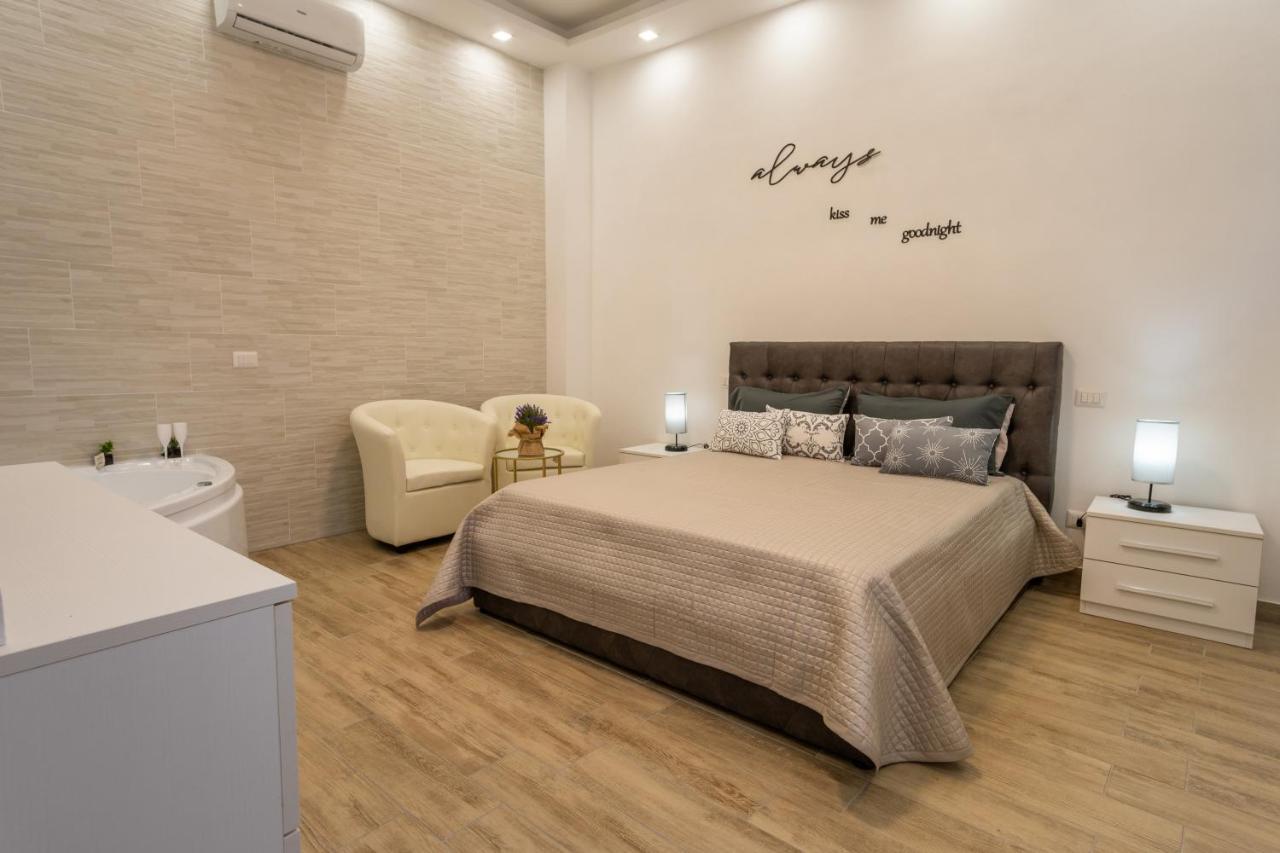 Ilioneo Apartments Nápoly Kültér fotó