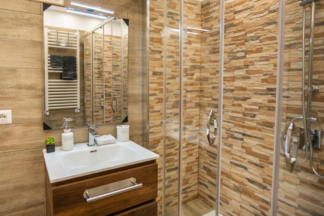 Ilioneo Apartments Nápoly Kültér fotó